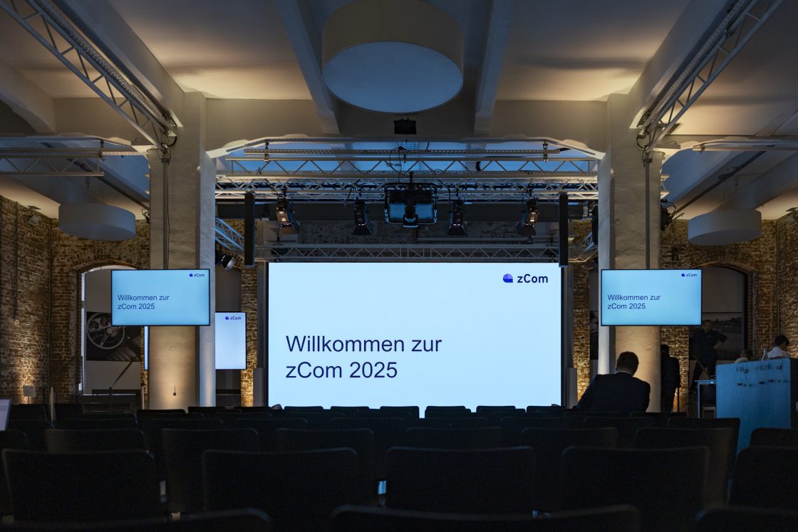 ZVOOVE – zCom 2025 ZVOOVE - zCom 2025