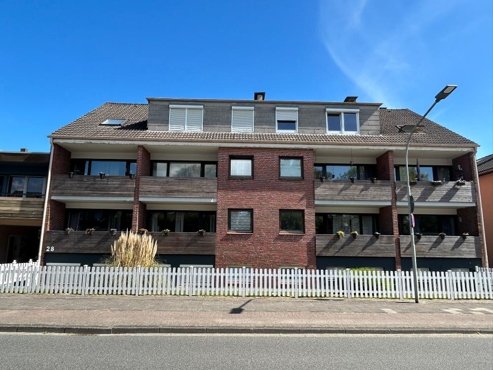 Helle zwei ZKB- Wohnung mit Einbauküche in ruhiger Wohnlage, 26389 Wilhelmshaven, Wohnung